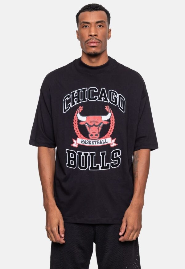 Camiseta NBA Oversized Armorial Chicago Bulls Preta