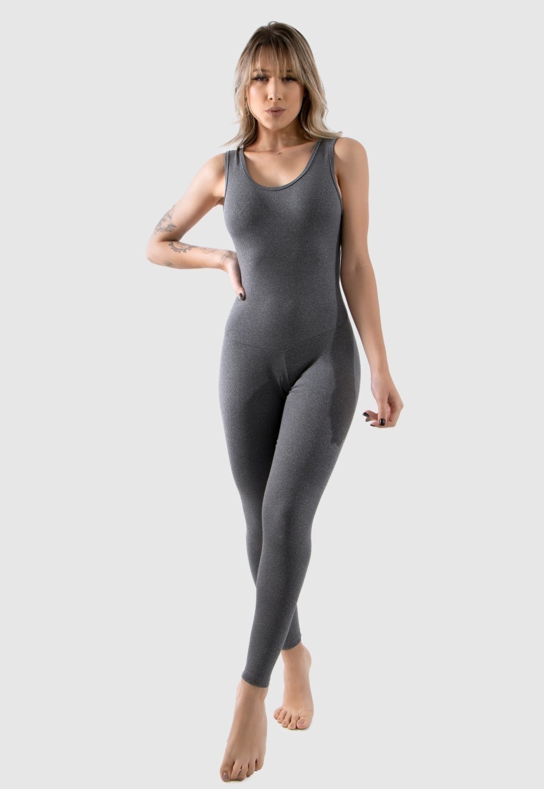 Macacão Feminino Suplex Longo Fitness Academia Ginástica Carol Costas Abertas Esporte 4 Estações Cinza